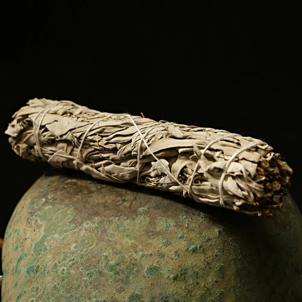 Palo Santo Natural White Sage Grass Bundle Smudge Sticks Pure Leaf Smoky Indoor Purification Grass Incense Home Office Cleansing