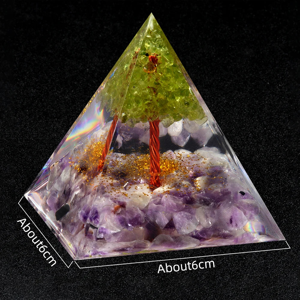 Crystal Devil's Eye Pyramid Natural Crushed Stone Lapis Lazuli Dropping Resin Home and Office Desktop Decoration Crafts 6x6cm